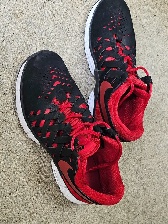 Mens Nike Lunarlon W Size 11 Red and Black